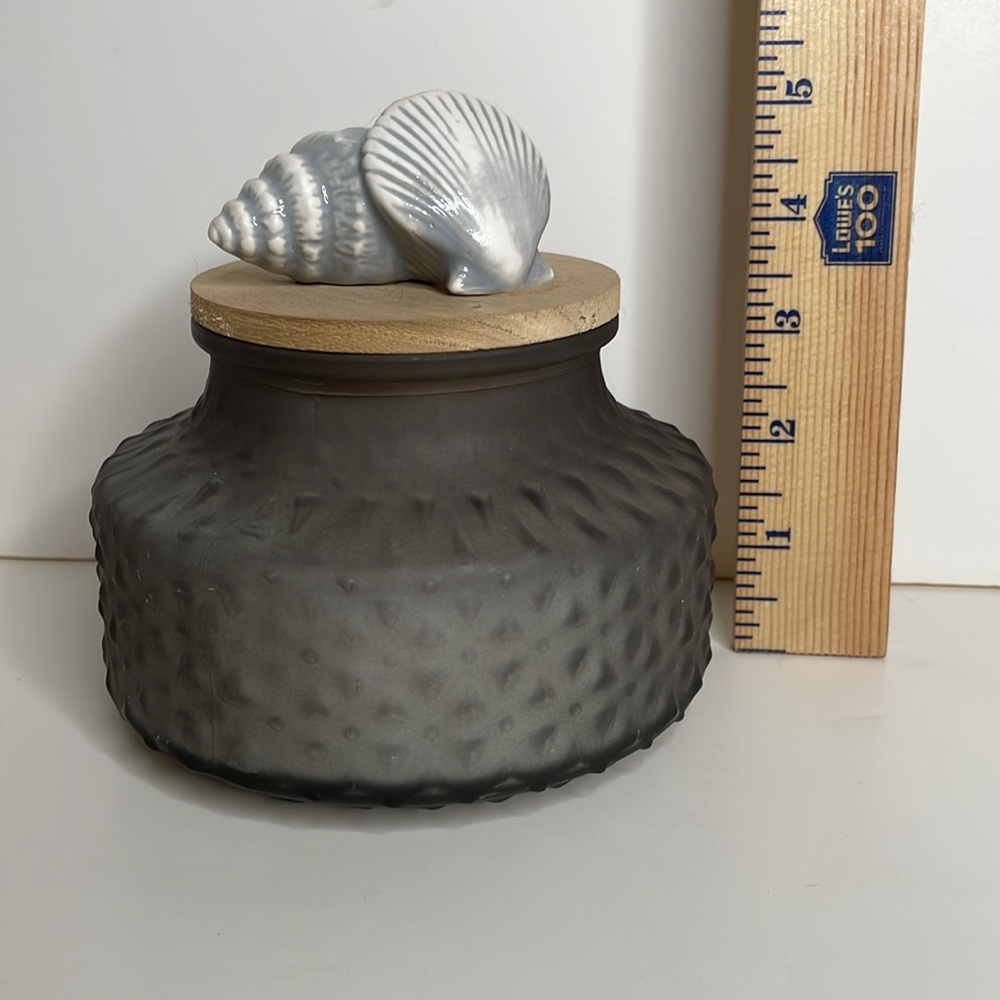 Loft No /7 sea mist 14.1 oz frosted jar candle sold out in stores - Picture 4 of 6